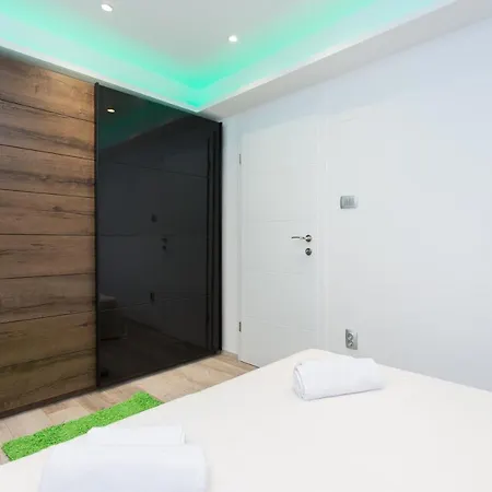 Purple & Apple アパート スプリト